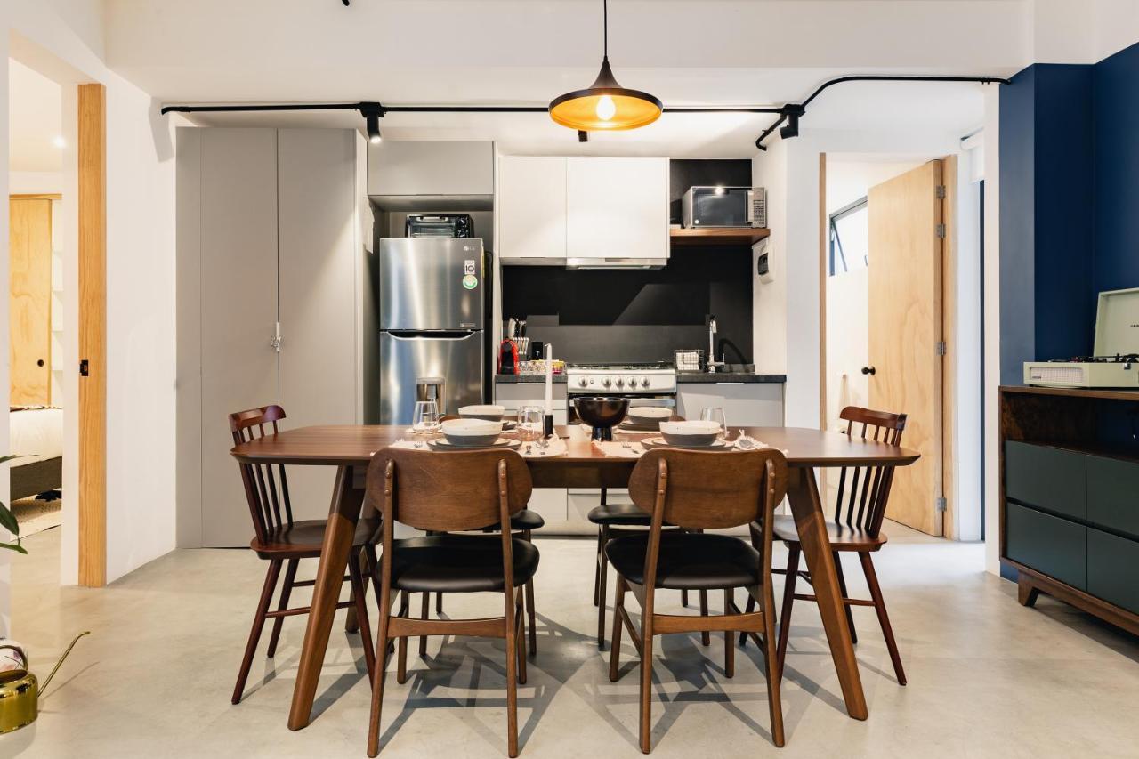 Cozy & Hip Roma Apt With 2 Private Terraces! Appartamento *